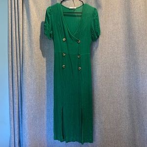 Kelly Green short sleeved midi dress